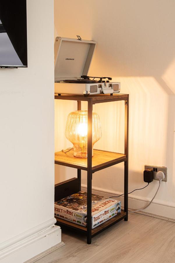 Central One-Bedroom, 99 Steps To The Sea Brighton Exterior foto